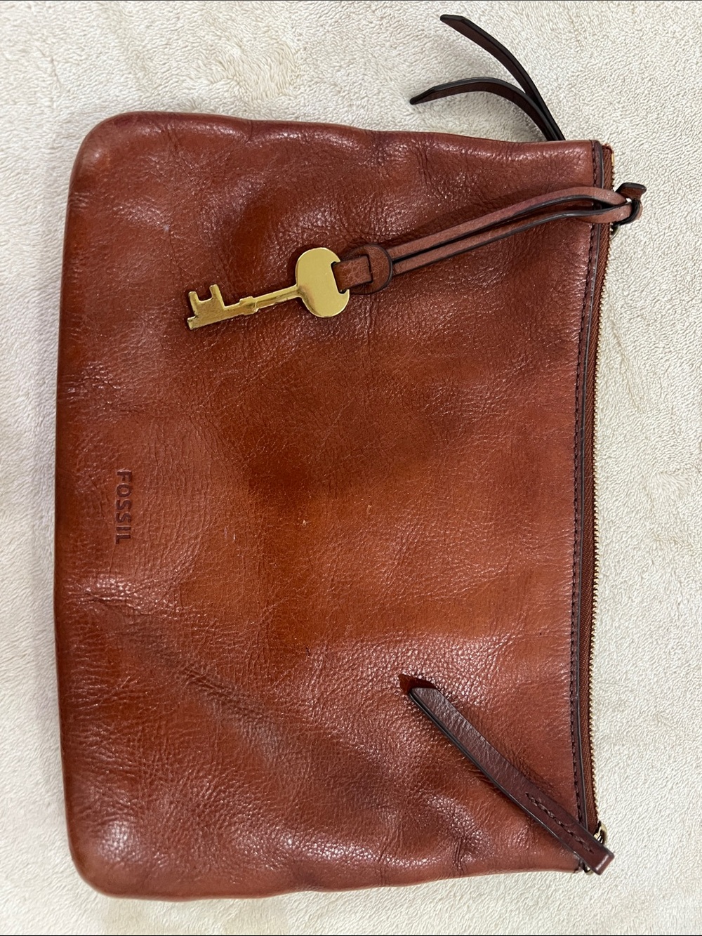 Fossil Chestnut Brown Leather Zip Pouch with Key Charm